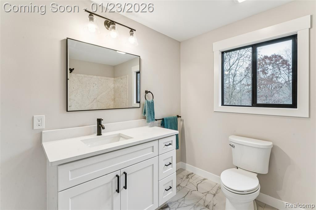 9398 Ortonville Road, Clarkston, MI 48348 — Photo 19