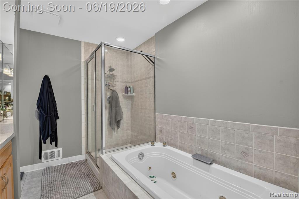 7040 McGuire Road, Fenton, MI 48430 — Photo 18
