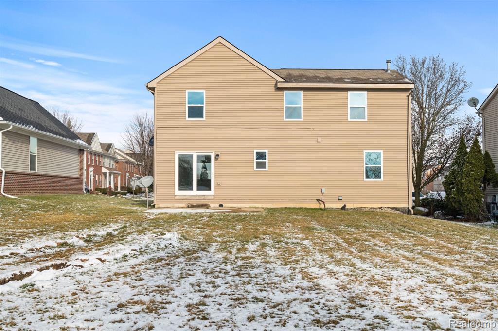 549 KONGONI Drive, Pontiac, MI 48341 — Photo 22