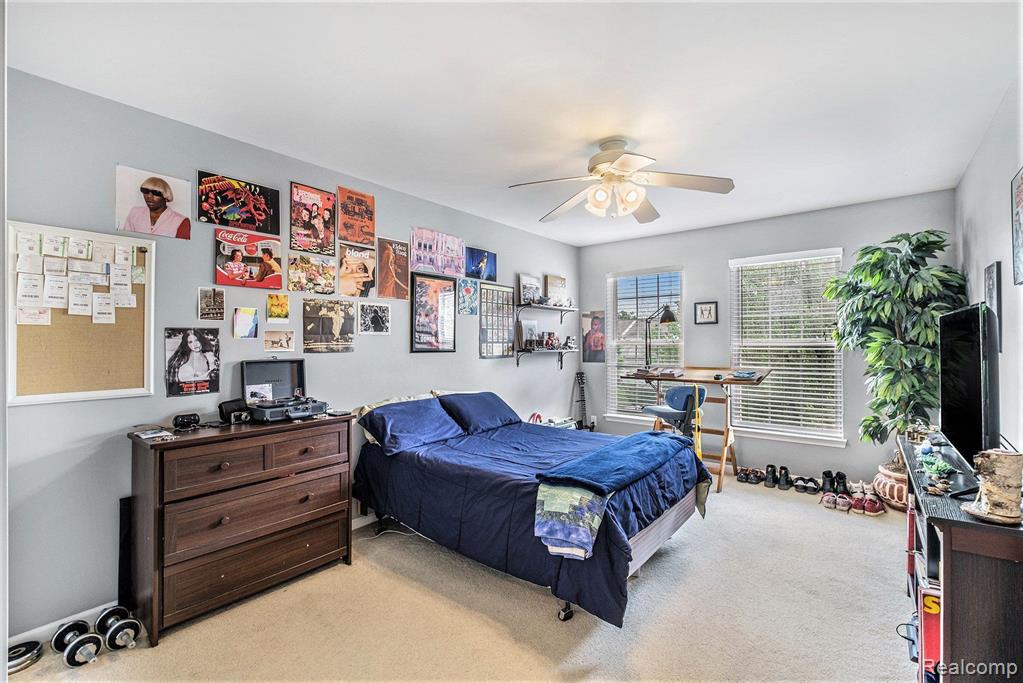 9164 Parkside Drive, Grand Blanc, MI 48439 — Photo 18