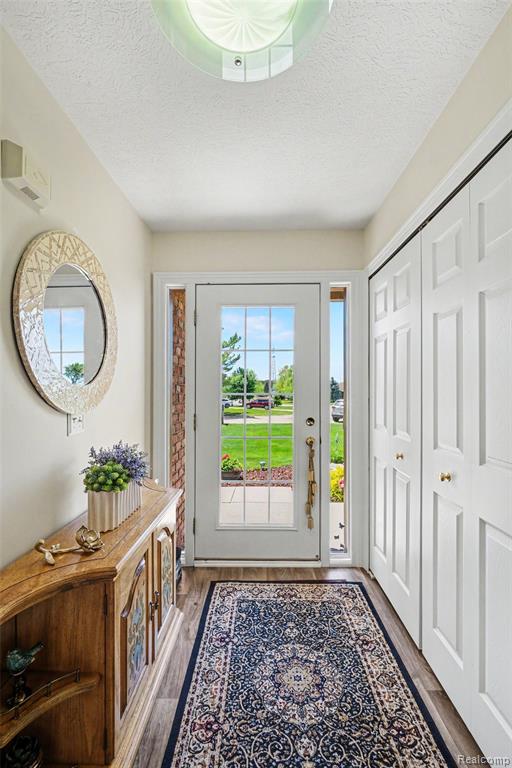 408 N Outlook Court, Perry, MI 48872 — Photo 5