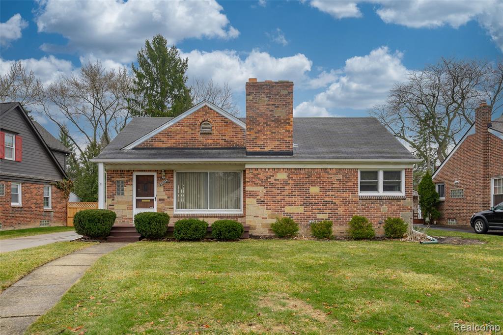 32254 Verona Circle, Beverly Hills, MI 48025 — front exterior