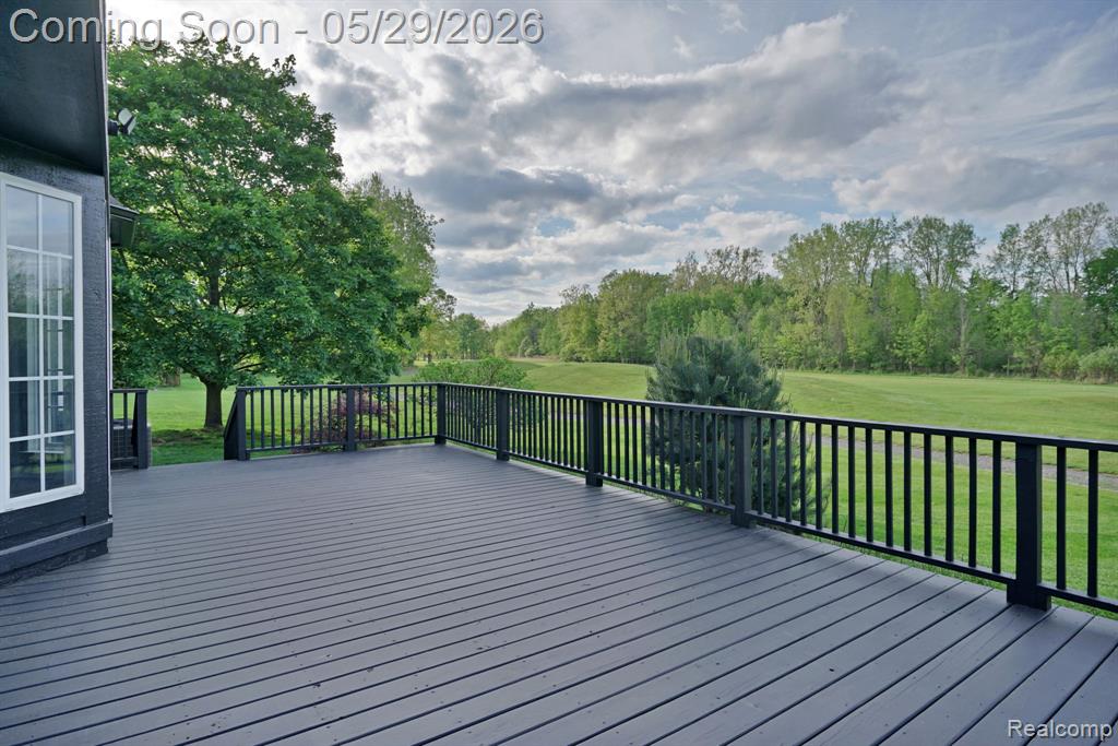 5729 Woodfield Parkway, Grand Blanc, MI 48439 — Photo 60