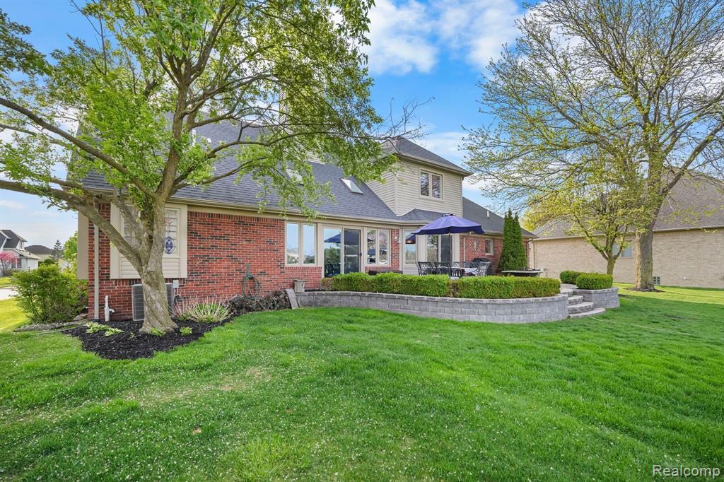 47352 DOVE Court, Shelby Twp, MI 48315 — Photo 61