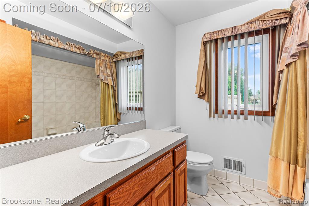 53725 ARABIAN Trail, Macomb, MI 48042 — Photo 20