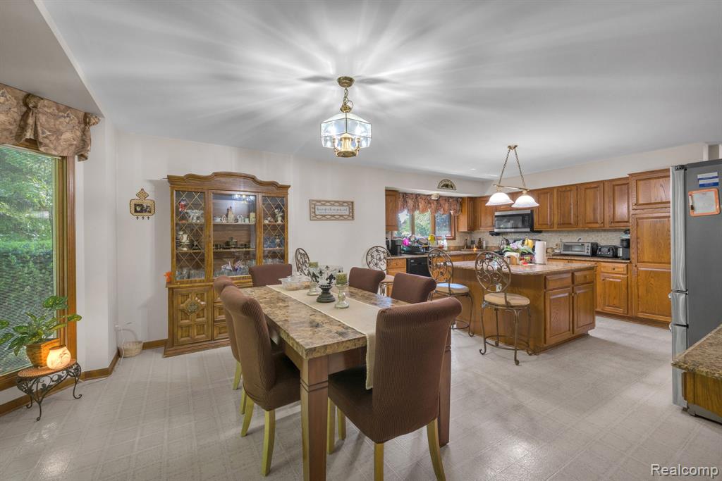 43746 Via Antonio Drive, Sterling Heights, MI 48314 — Photo 14