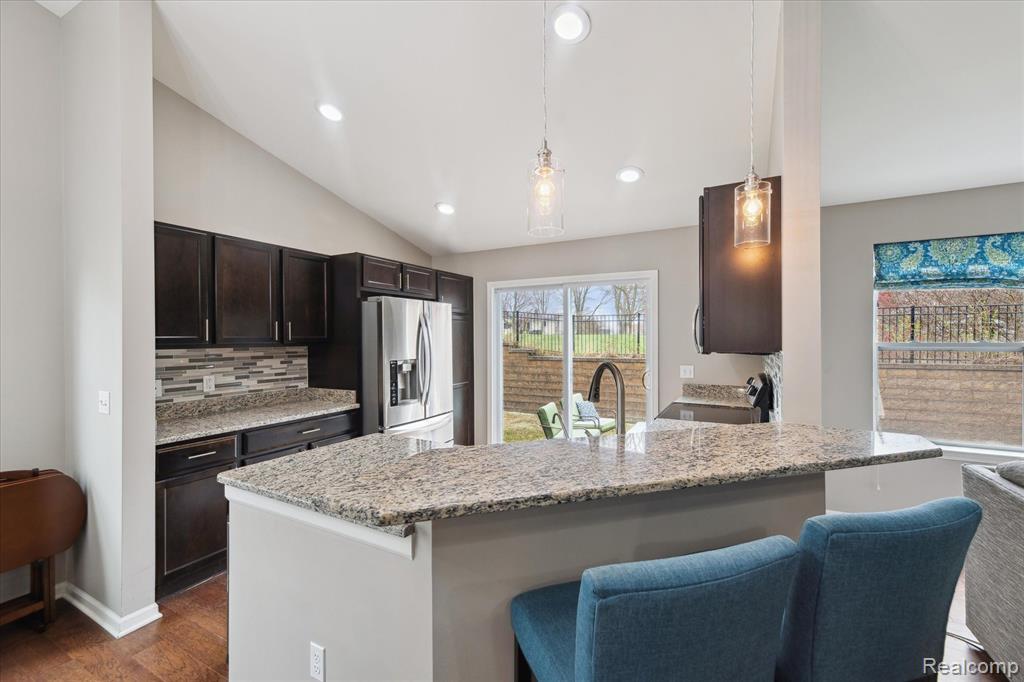 1115 PADDOCK Drive, South Lyon, MI 48178 — Photo 23