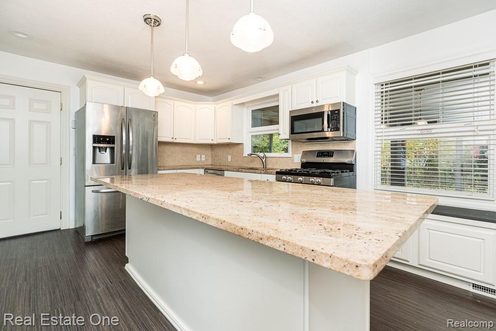 509 Walbridge Drive, East Lansing, MI 48823 — Photo 42