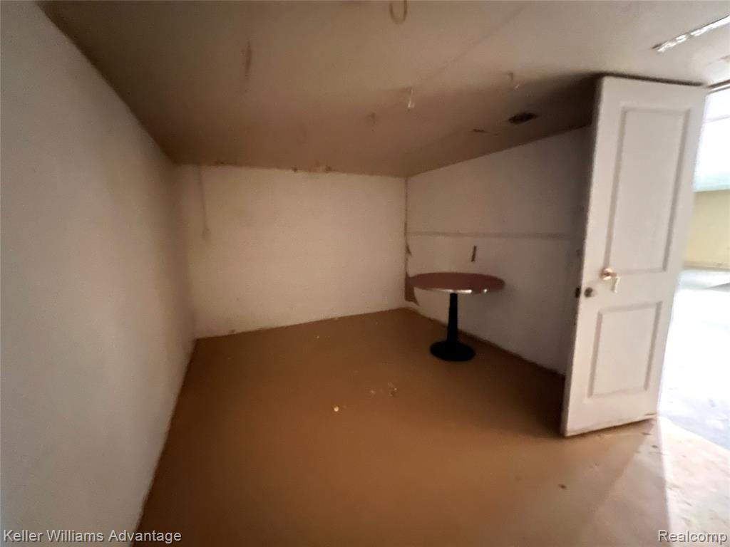 913 Cameron Avenue, Pontiac, MI 48340 — Photo 26