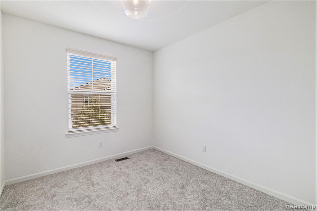 478 N Wixom Road, Wixom, MI — Photo 15