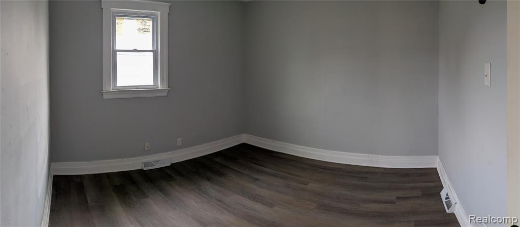 37 Le Blanc, River Rouge, MI 48218 — Photo 11