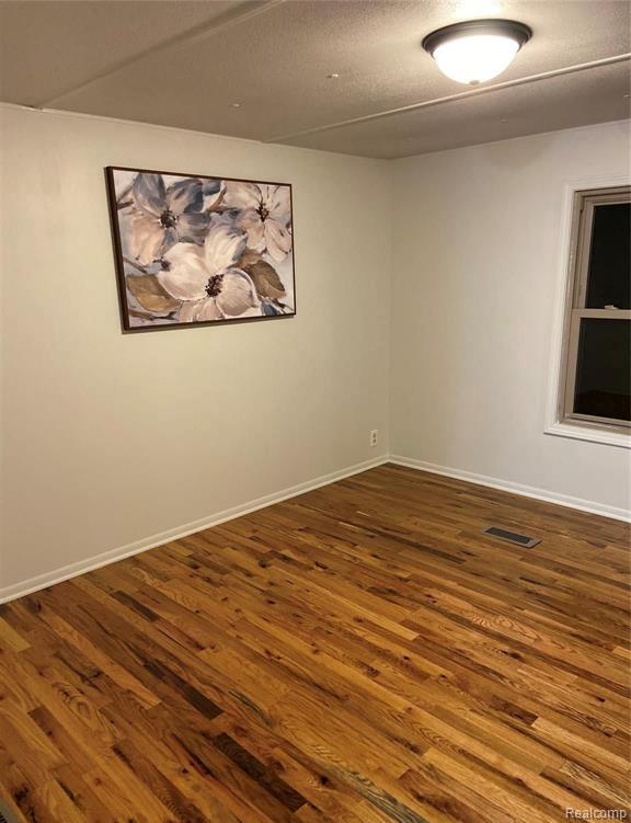 5275 Lippincott Road, Lapeer, MI 48446 — Photo 11