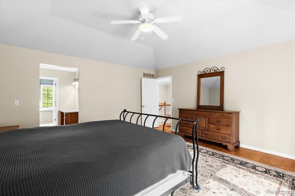 48075 Andover Drive, Novi, MI — Photo 27