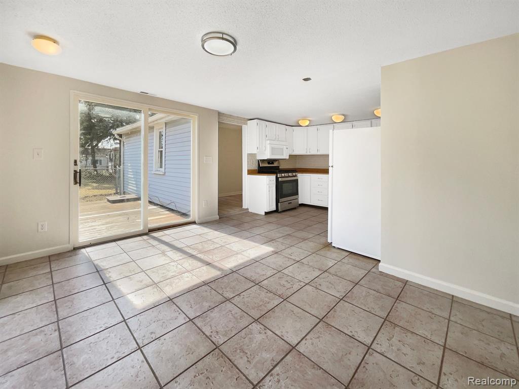 5309 WILLIAMS Street, Wayne, MI 48184 — Photo 12