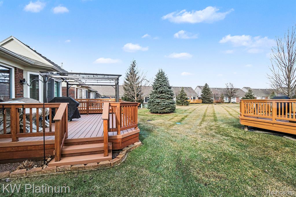 52458 Westfield Drive, Macomb, MI 48042 — Photo 24