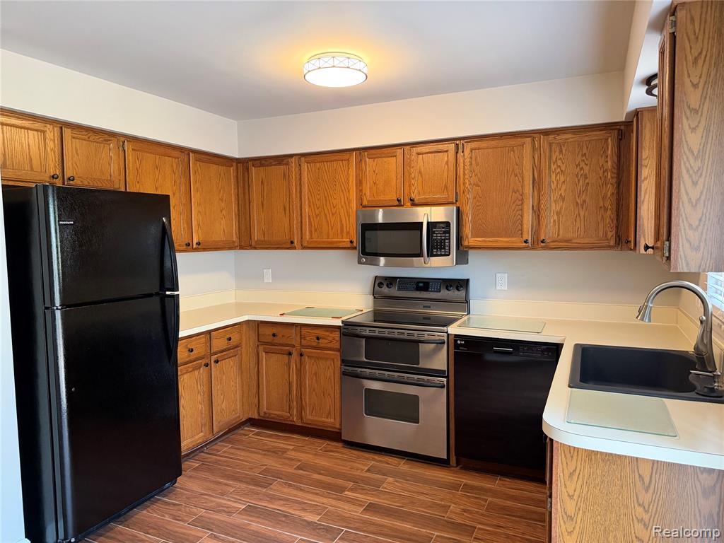 5220 W Utica Road, Utica, MI 48317 — Photo 10