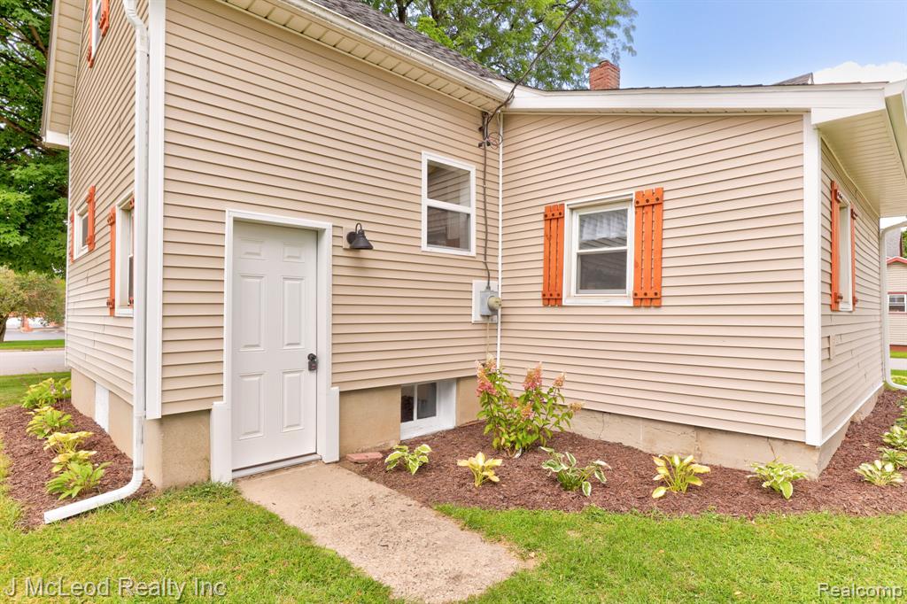 8427 State Road, Millington, MI 48746 — Photo 34
