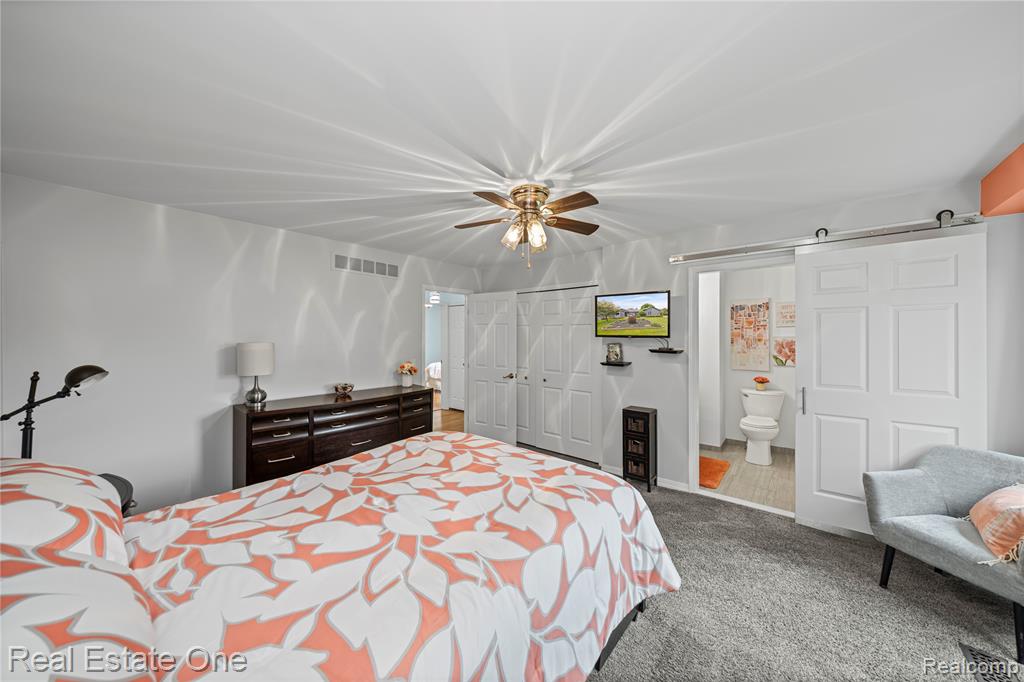 8736 El Dorado Drive, White Lake, MI — Photo 19