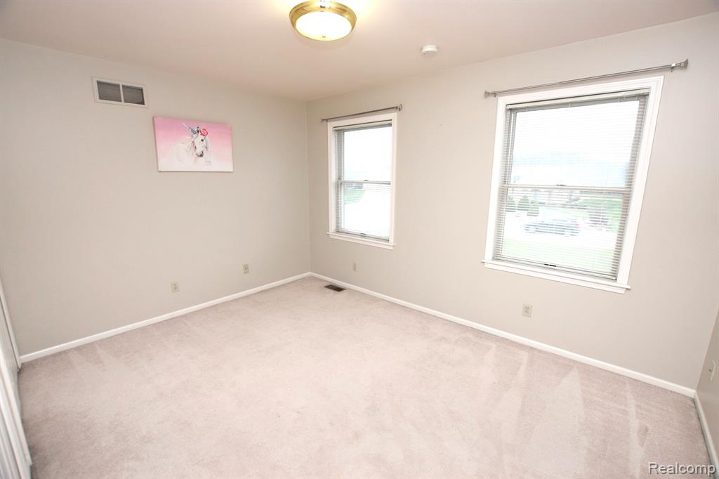 6018 COVERED WAGONS Trail, Flint, MI 48532 — Photo 24