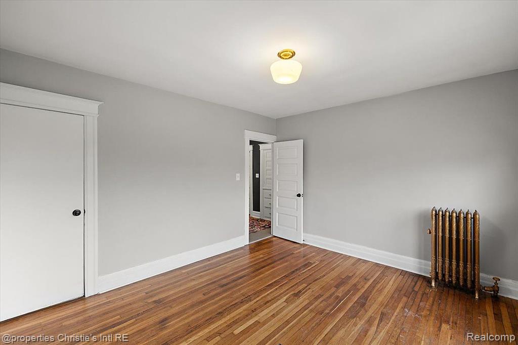 649 GLADSTONE Street, Detroit, MI 48202 — Photo 29