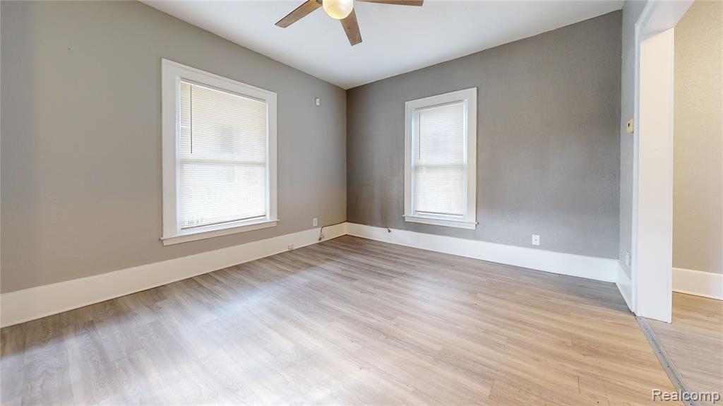 44 Lincoln Street, Pontiac, MI 48341 — Photo 10