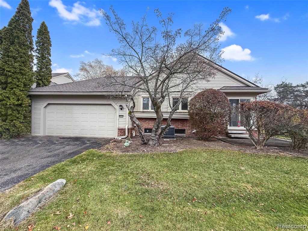 6953 Pebble Park Circle, 68, West Bloomfield, MI — Photo 26