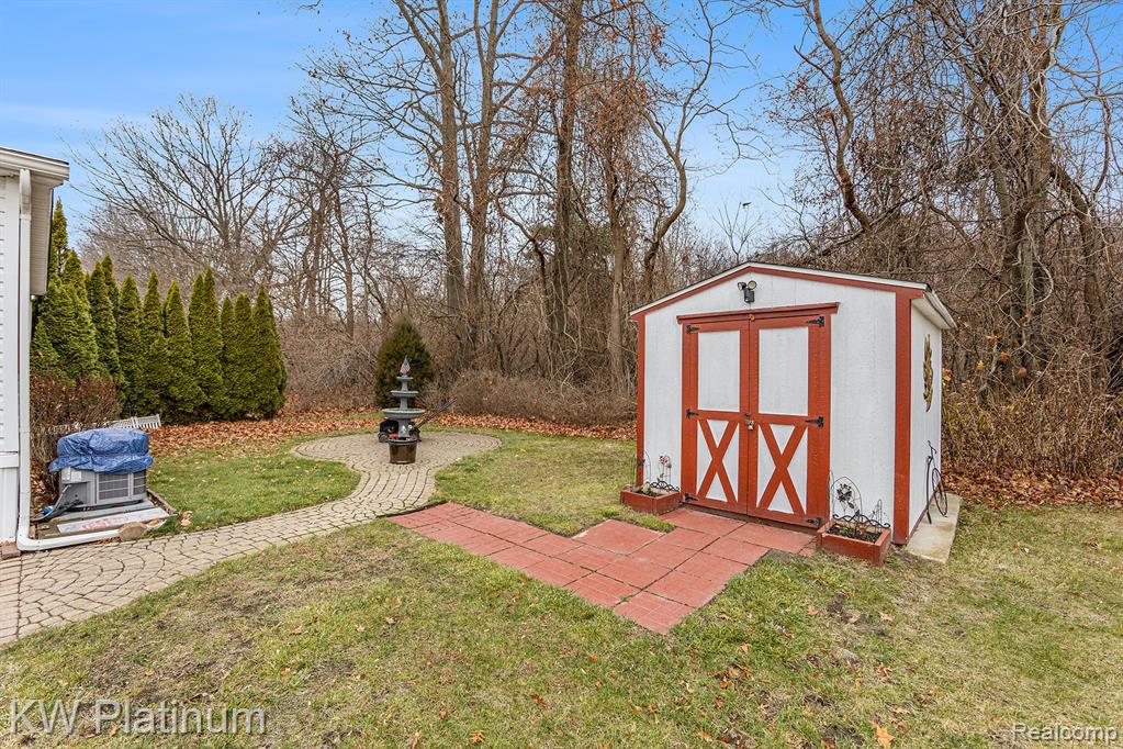 8042 Harbour Drive, Ira, MI — Photo 19