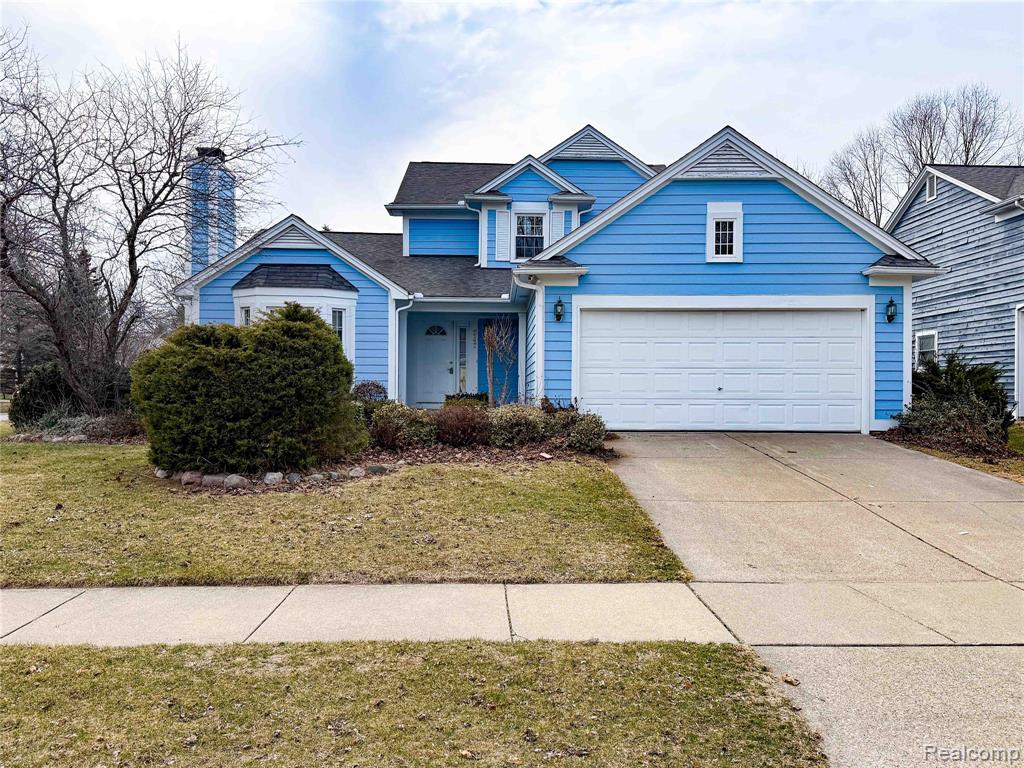 942 Linden Way, Auburn Hills, MI 48326 — front exterior