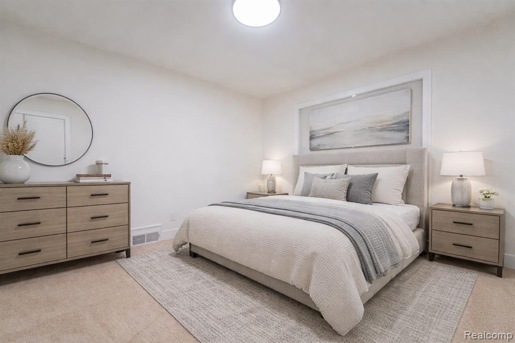 21930 Marlow Street, Oak Park, MI 48237 — Photo 16