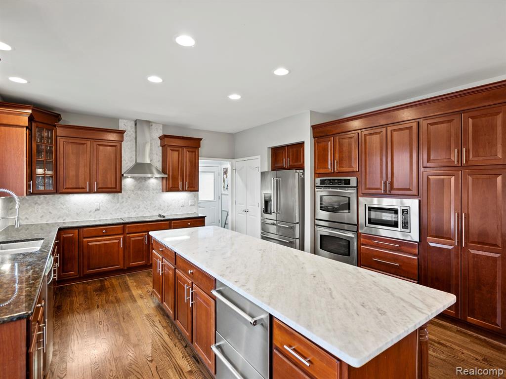 5970 STONEHAVEN Boulevard, Rochester, MI 48306 — Photo 16