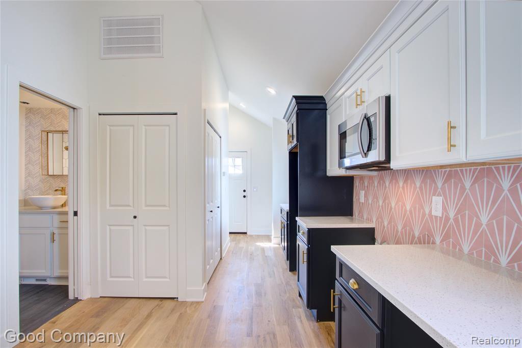 550 E Breckenridge Street, Ferndale, MI 48220 — Photo 14