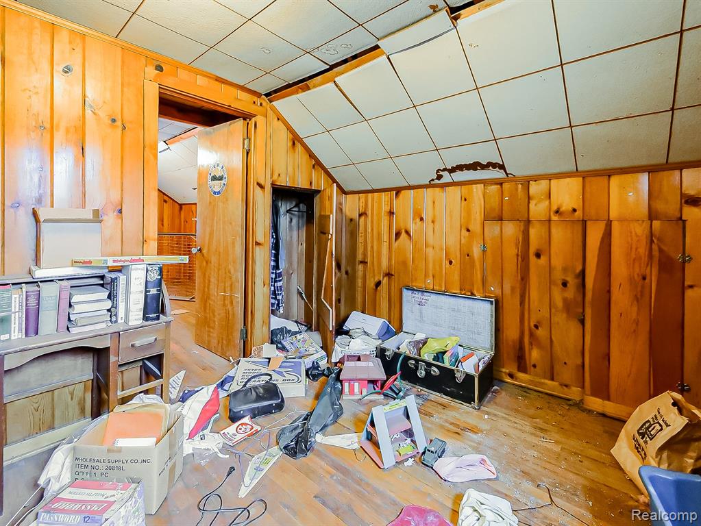 15411 Lahser Road, Detroit, MI 48223 — Photo 9