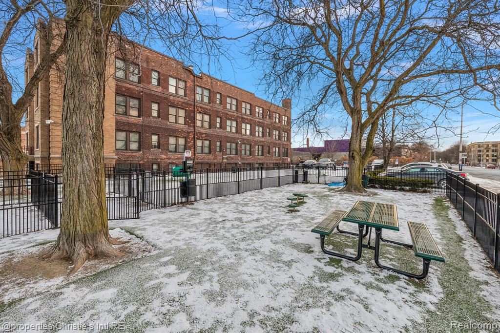 444 W WILLIS Street, 42-316, Detroit, MI 48201 — Photo 38