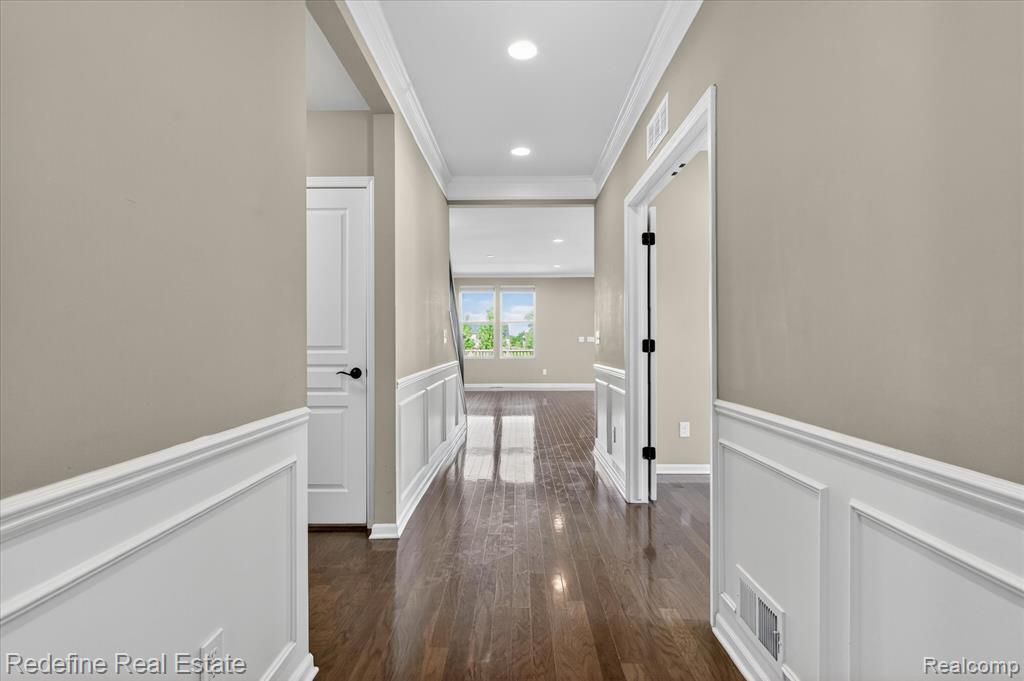 49916 Alden, Canton, MI 48188 — Photo 5