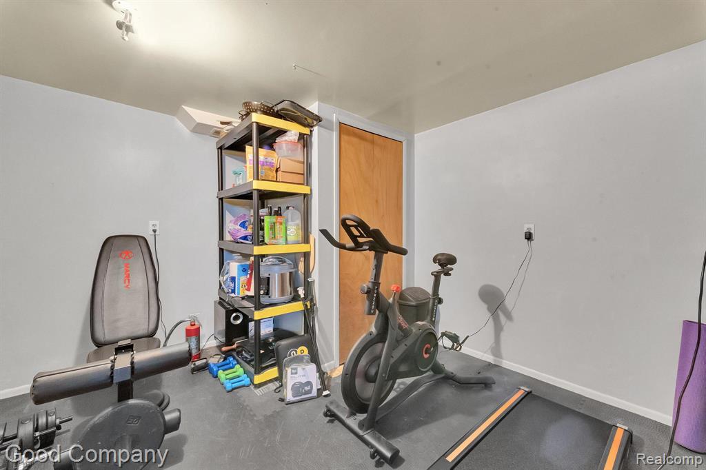 3979 Royal Avenue, Berkley, MI 48072 — Photo 25