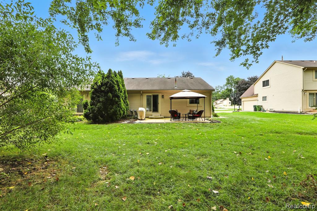 8529 22 Mile Road, Shelby Twp, MI 48317 — Photo 17