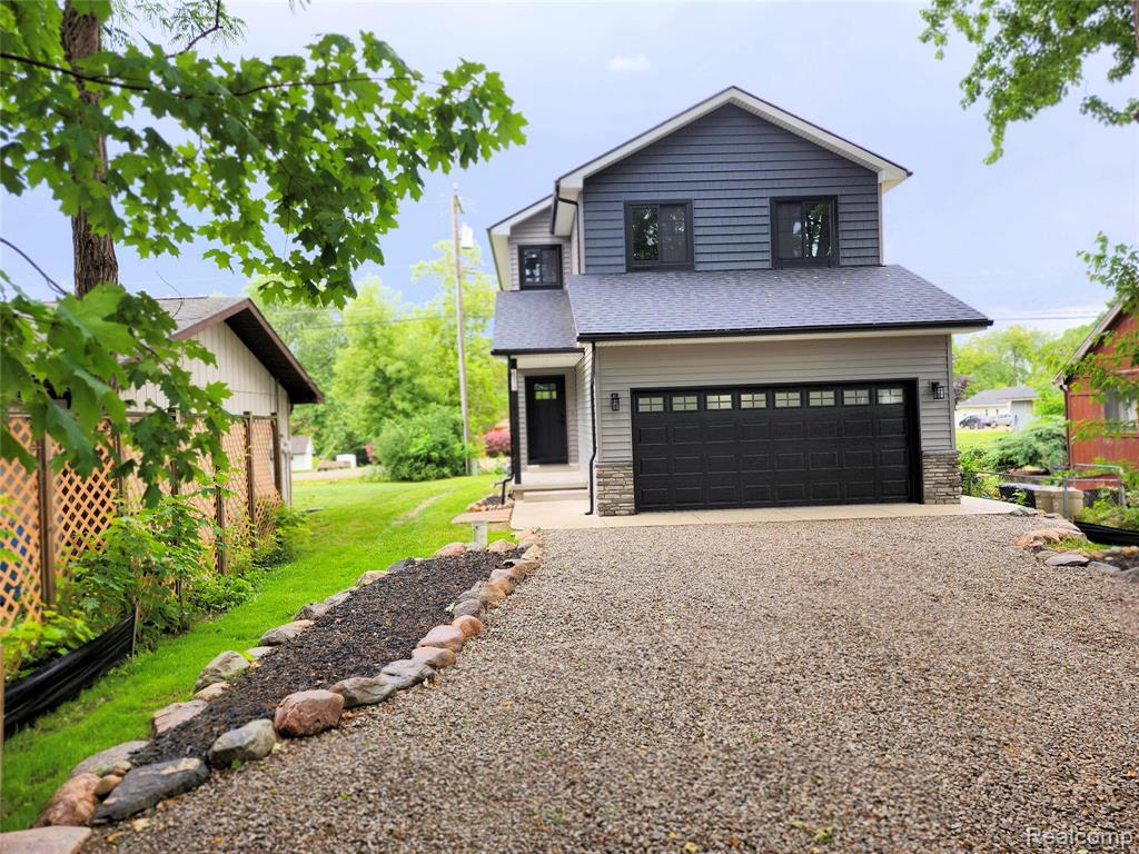 6234 Hillsboro Road, Davisburg, MI 48350