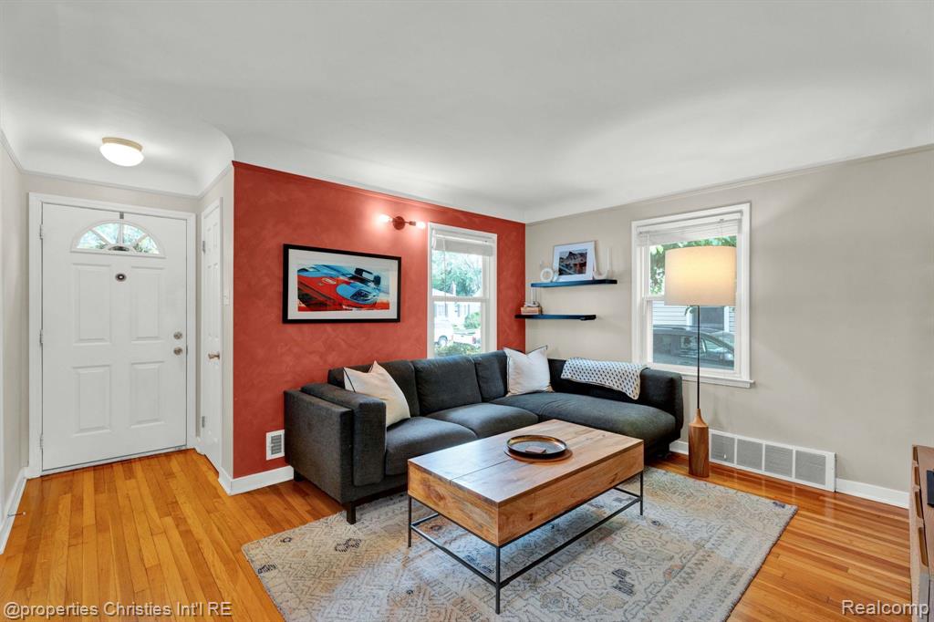 4095 CUMMINGS Avenue, Berkley, MI 48072 — Photo 5