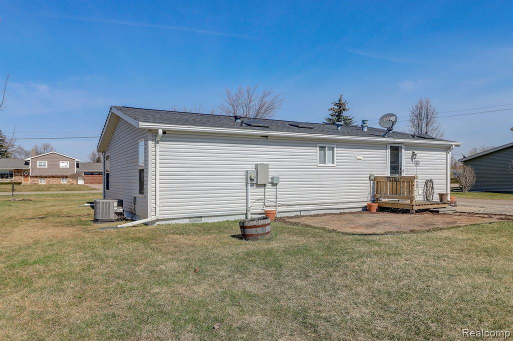 526 W MILL Street, Capac, MI 48014 — Photo 26