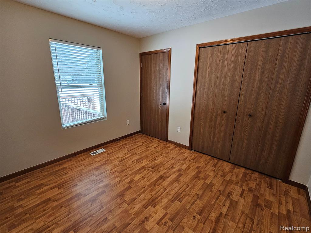 524 E MAIN Street, Vernon, MI 48476 — Photo 5