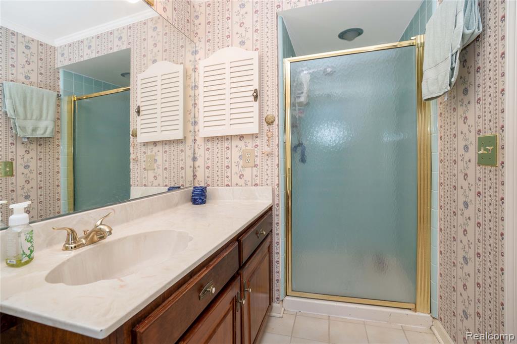 4123 Chimney Point Drive, Bloomfield Hills, MI 48302 — Photo 30