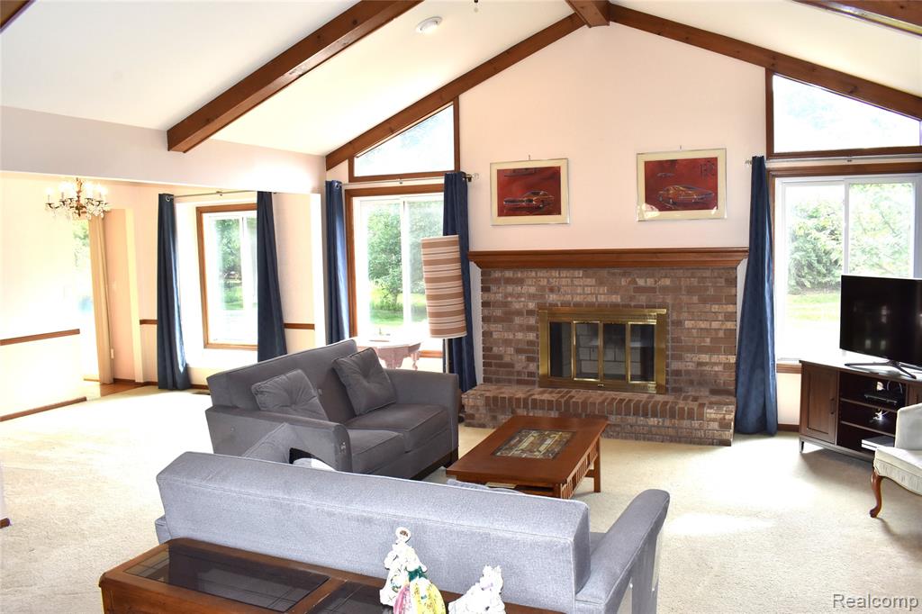 16318 White Haven Drive, Northville, MI 48168 — Photo 9