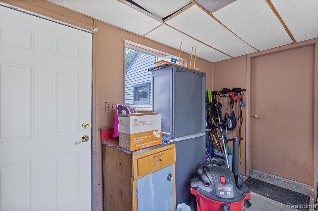 4440 Oakvista Avenue, Clarkston, MI — Photo 27
