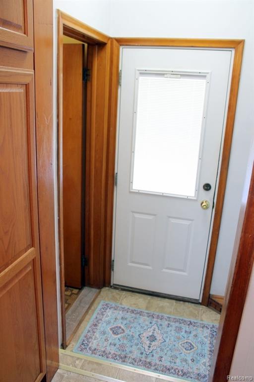 9396 Allen Road, Allen Park, MI 48101 — Photo 37