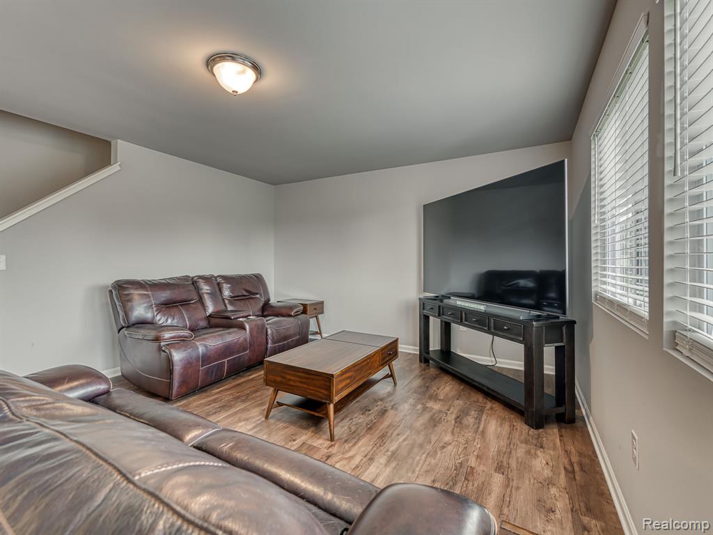 410 Settlers Cove, Tecumseh, MI 49286 — Photo 9