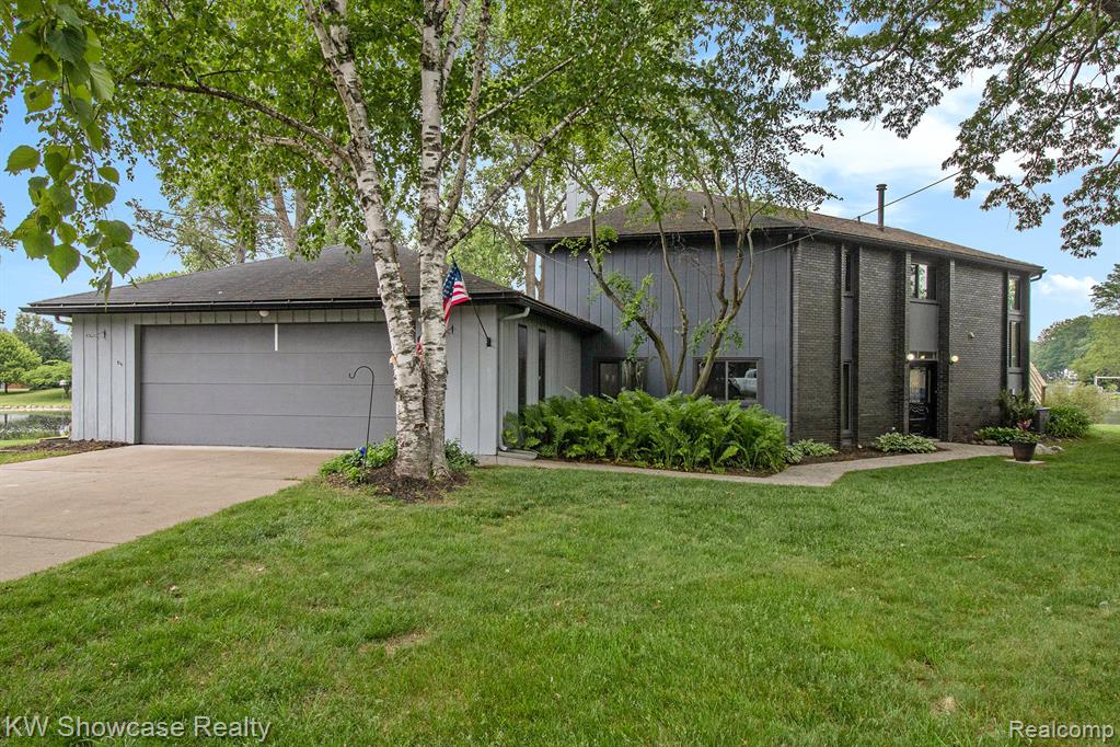 983 ARTDALE, White Lake, MI 48383 — Photo 4