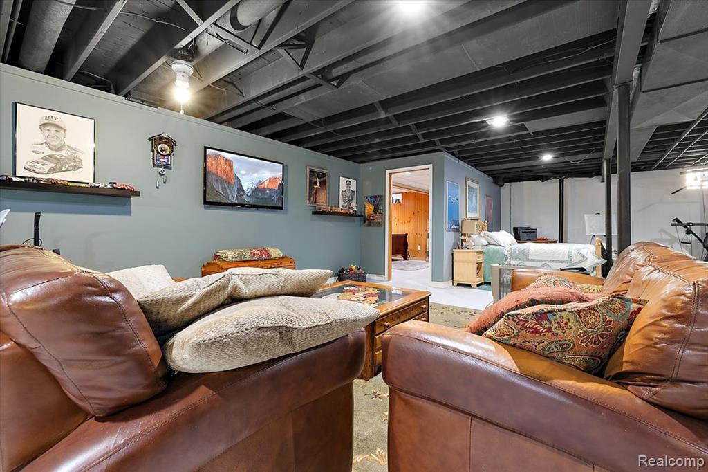 41908 Pon Meadow Drive, Northville, MI 48168 — Photo 34
