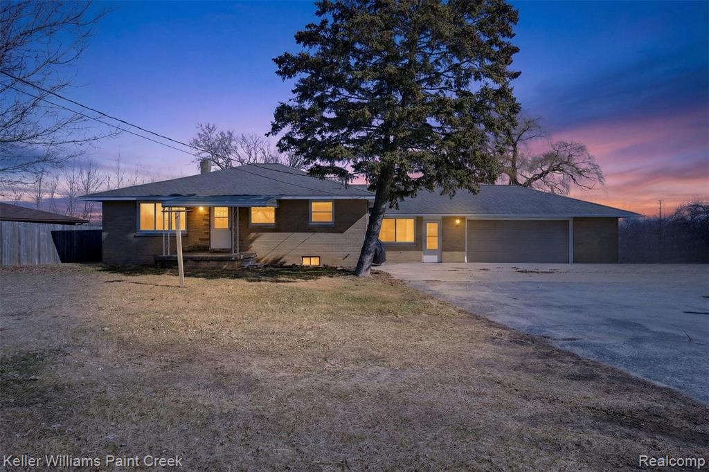 7358 Porter Road, Grand Blanc, MI 48439 — Photo 49