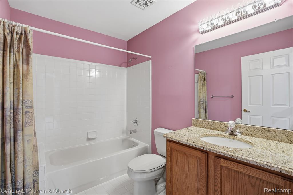 43612 Hoptree Drive, Sterling Heights, MI 48314 — Photo 27