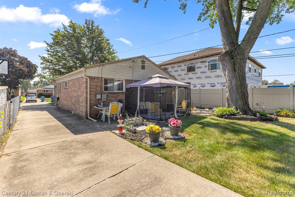 6159 Nightingale Street, Dearborn Heights, MI 48127 — Photo 29